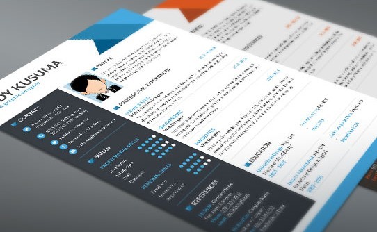 Free Resume Template Flasher - 3 Colors (PSD)